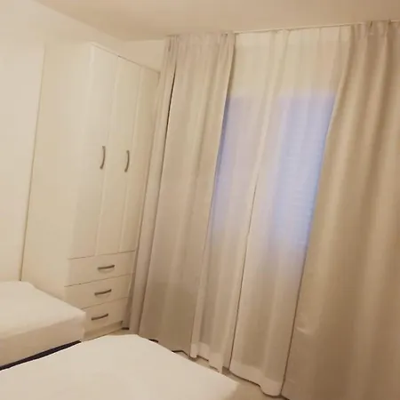Apartman Sandy Nin